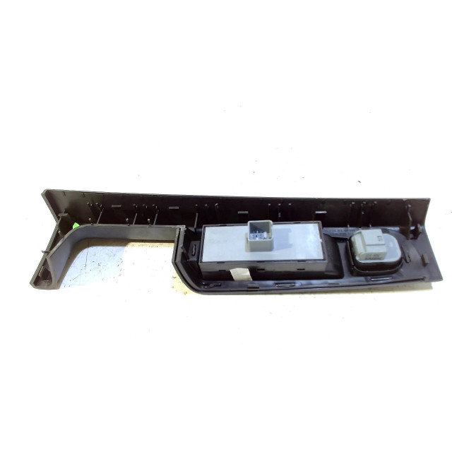 Steuerung elektrische Fensterheber Skoda Superb Combi (3TAC/TAF) (2009 - 2015) Combi 2.0 TDI 16V (CFGB)