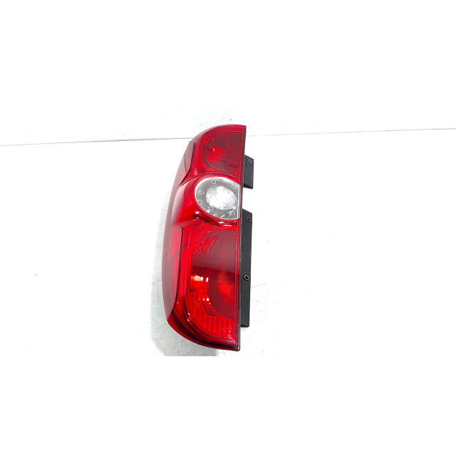 Rücklicht Karosserie rechts Opel Combo (2012 - 2018) Van 1.3 CDTI 16V ecoFlex (A13FD)