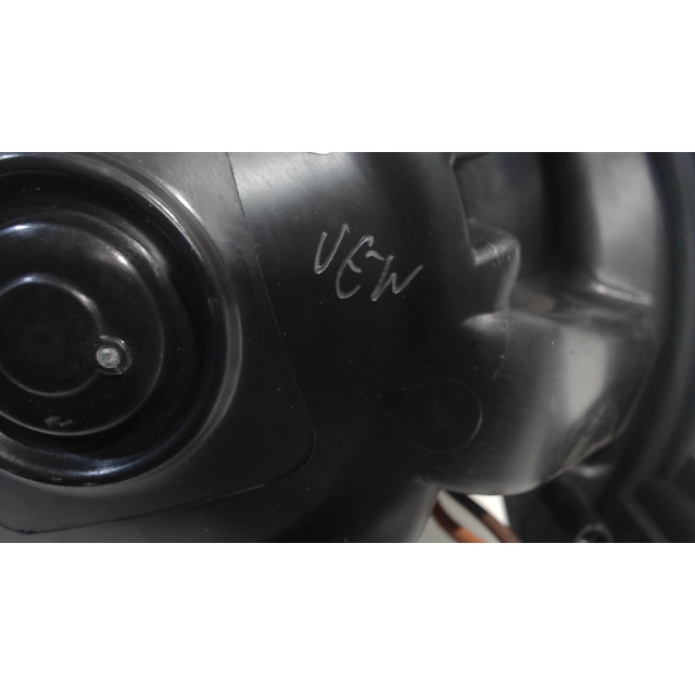 Lüftermotor Heizung Volkswagen Golf VII (AUA) (2012 - 2020) Hatchback 1.6 TDI 16V (CLHA)