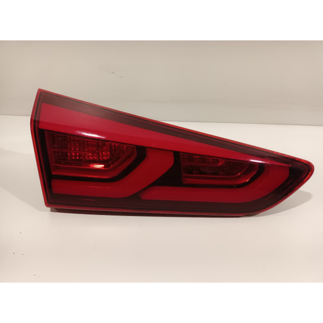 Reflektor Hyundai i20 (GBB) (2014 - 2020) Hatchback 1.2i 16V (G4LA)
