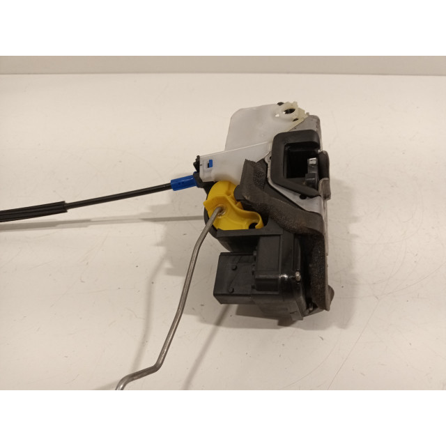 Türverriegelungsmechanismus elektrische Zentralverriegelung vorne links Opel Astra J Sports Tourer (PD8/PE8/PF8) (2014 - 2015) Combi 1.6 CDTI 16V (B16DTL(Euro 6))