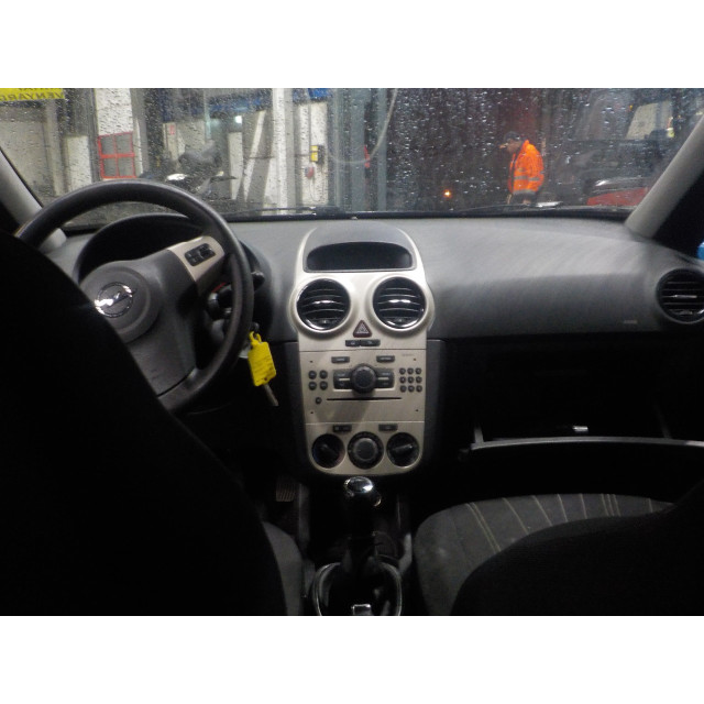 Außenspiegel links elektrisch Opel Corsa D (2006 - 2014) Hatchback 1.4 16V Twinport (Z14XEP(Euro 4))