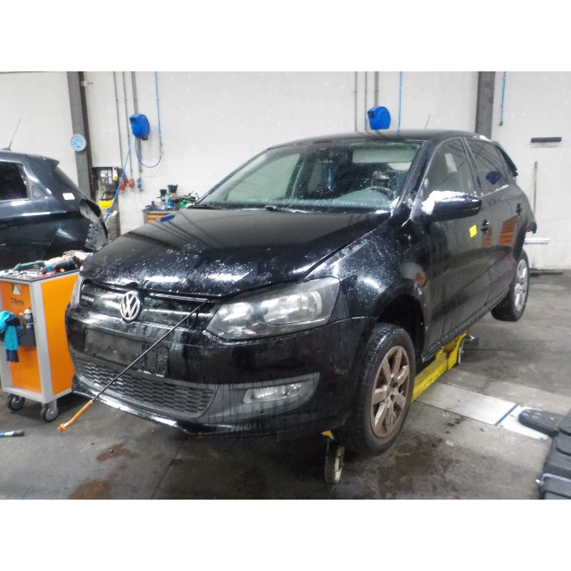 Rechter Außenspiegel elektrisch Volkswagen Polo V (6R) (2009 - 2014) Hatchback 1.2 TDI 12V BlueMotion (CFWA(Euro 5))