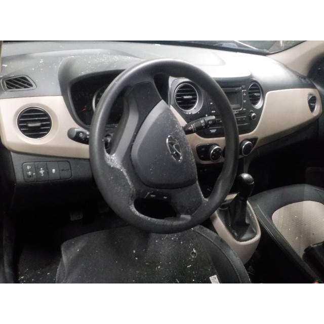 Außenspiegel rechts Hyundai i10 (B5) (2013 - 2020) Hatchback 1.0 12V (G3LA)