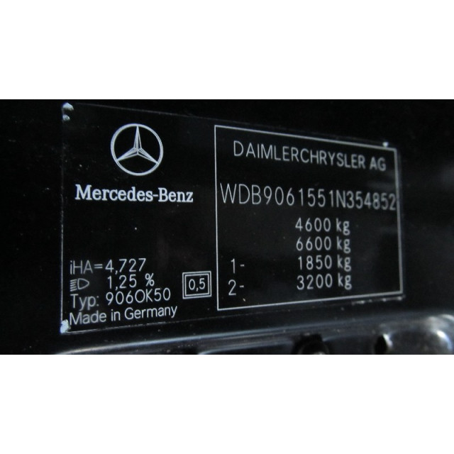 Scheibenwischermechanismus Front Mercedes-Benz Sprinter 3/5t (906.13/906.23) (2006 - 2016) Ch.Cab/Pick-up 313 CDI 16V (OM646.986)