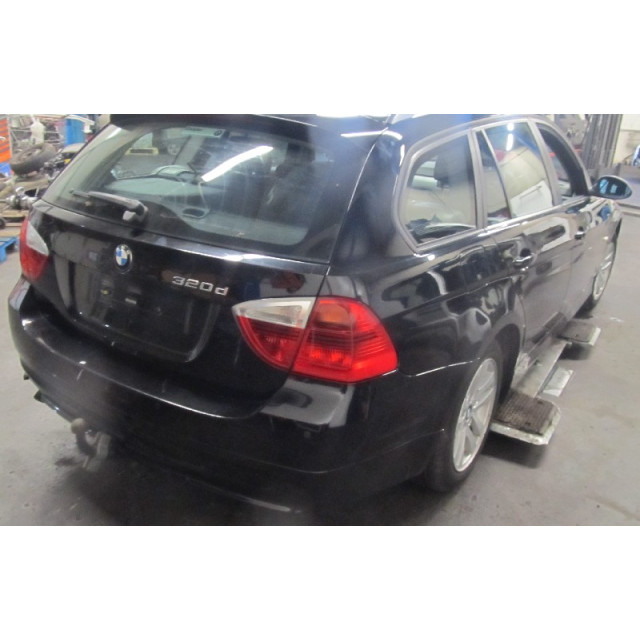 Elektrisch betriebene Fensterhebermechanismus vorne links BMW 3 serie Touring (E91) (2005 - 2012) Combi 320d 16V Corporate Lease (M47-D20(204D4))