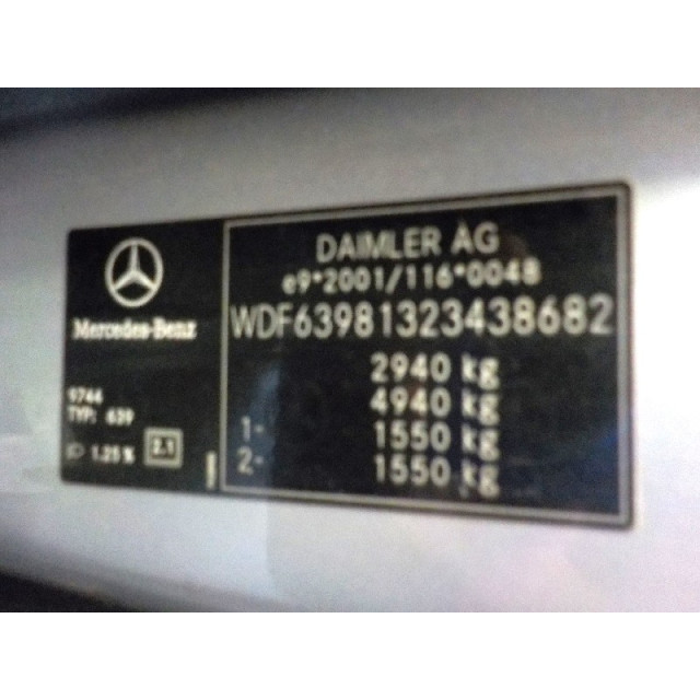 Bremssattel links hinten Mercedes-Benz Vito (639.7) (2006 - 2010) Bus 2.2 109 CDI 16V (OM646.980)