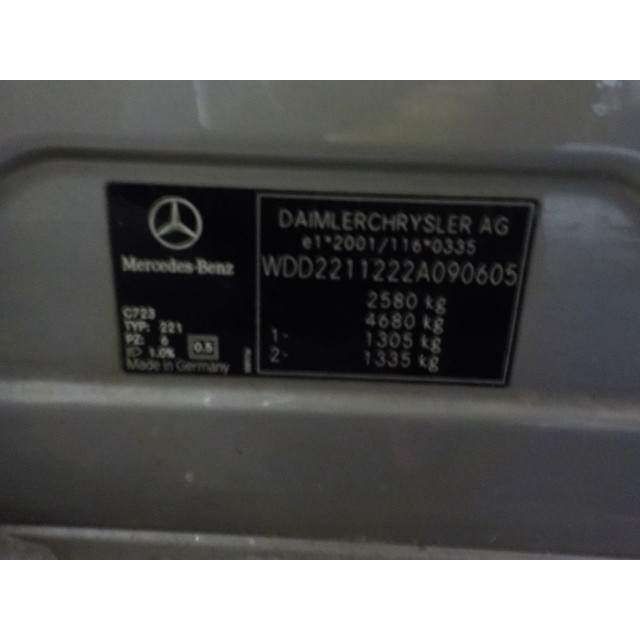 Tragarm rechts hinten Mercedes-Benz S (W221) (2005 - 2009) Sedan 3.0 S-320 CDI 24V (OM642.930)
