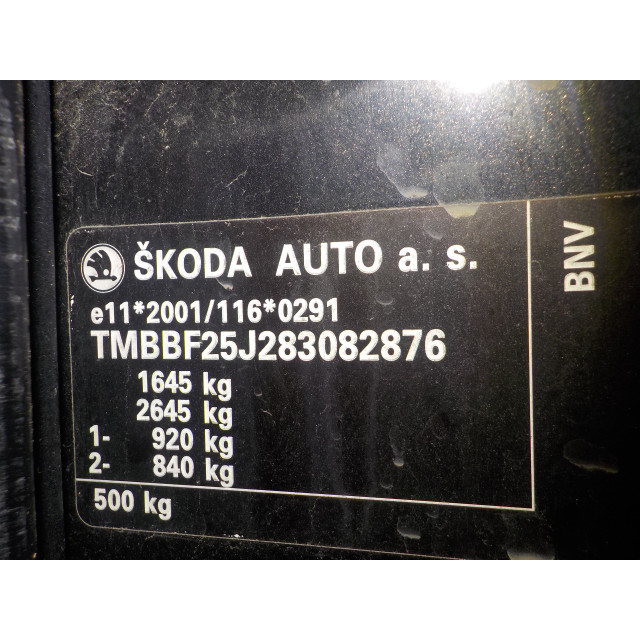 Sicherheitsgurt rechts vorne Skoda Fabia II (5J) (2007 - 2010) Hatchback 1.4 TDI 80 (BNV)