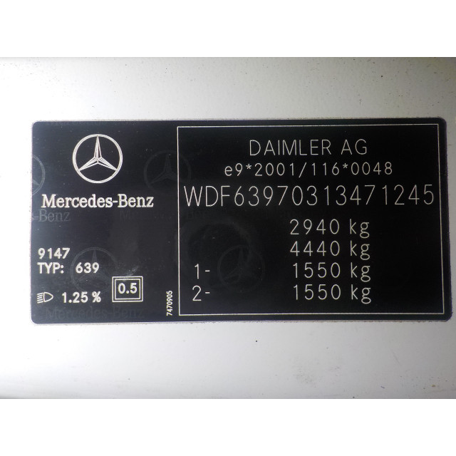 Nabe rechtes Vorderrad Mercedes-Benz Vito (639.7) (2003 - 2014) Bus 2.2 115 CDI 16V (OM646.980)