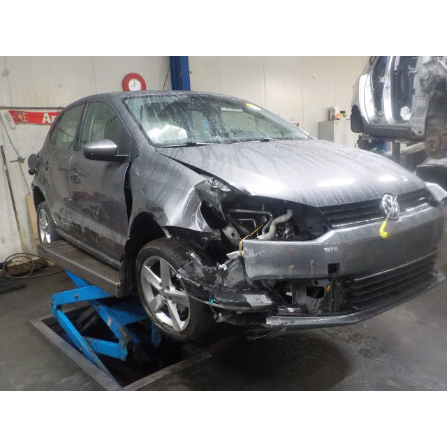 Widerstandsheizung Volkswagen Polo V (6R) (2014 - Präsens) Polo (6R) Hatchback 1.2 TSI 16V BlueMotion Technology (CJZC)