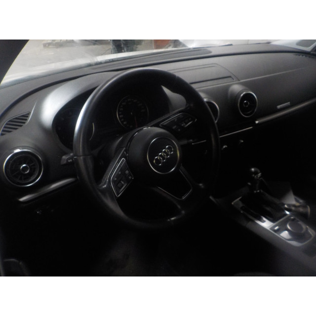 Bedienkonsole Heizung Audi A3 Sportback (8VA/8VF) (2012 - 2020) Hatchback 5-drs 2.0 TDI 16V (CRBC)