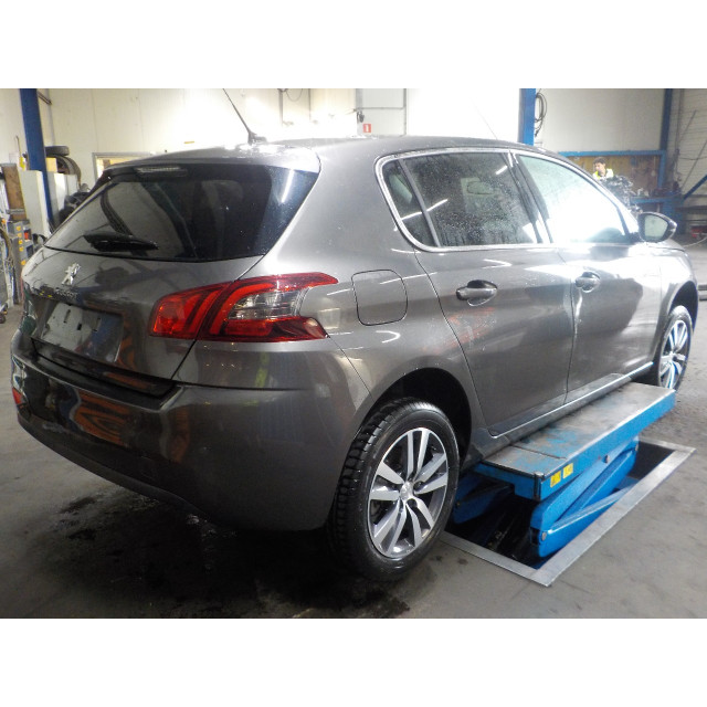 Bremskraftverstärker Peugeot 308 (L3/L8/LB/LH/LP) (2014 - 2021) Hatchback 1.6 BlueHDi 100 (DV6FD(BHY))