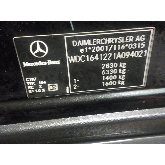 Lichtgitter mit Feder Mercedes-Benz ML II (164/4JG) (2005 - 2009) SUV 3.0 ML-320 CDI 4-Matic V6 24V (OM642.940)