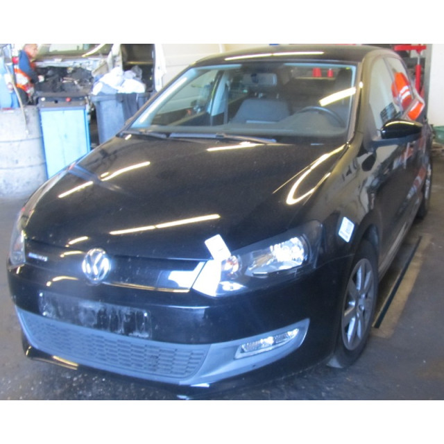 Steuergerät Volkswagen Polo V (6R) (2009 - 2014) Hatchback 1.2 TDI 12V BlueMotion (CFWA(Euro 5))