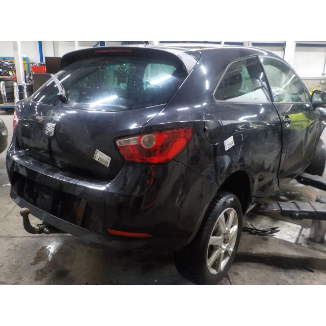 Rechter Außenspiegel elektrisch Seat Ibiza IV (6J5) (2010 - 2015) Hatchback 5-drs 1.2 TDI Ecomotive (CFWA)