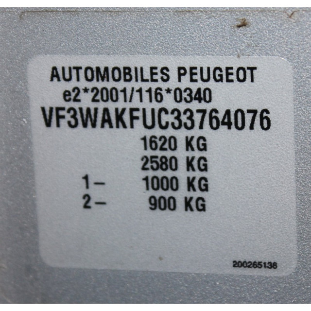 Wischer rechts vorne Peugeot 207/207+ (WA/WC/WM) (2006 - 2013) Hatchback 1.4 16V (ET3J4(KFU))
