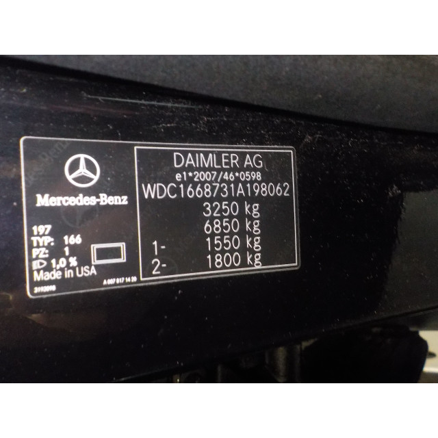 Elektrisch betriebener Fensterhebermechanismus hinten links Mercedes-Benz GL (X166) (2012 - 2015) SUV 4.7 GL 550 BlueEFFICIENCY V8 32V 4-Matic (M278.928(Euro 5))