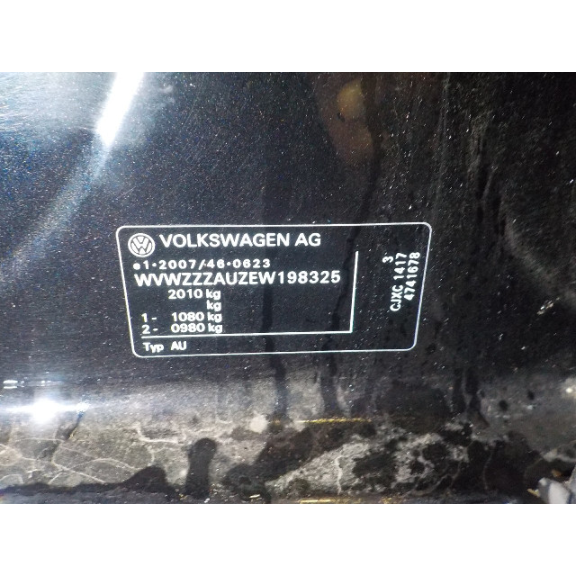 Formstück Volkswagen Golf VII (AUA) (2013 - 2020) Hatchback 2.0 R-line 4Motion 16V (CJXC)