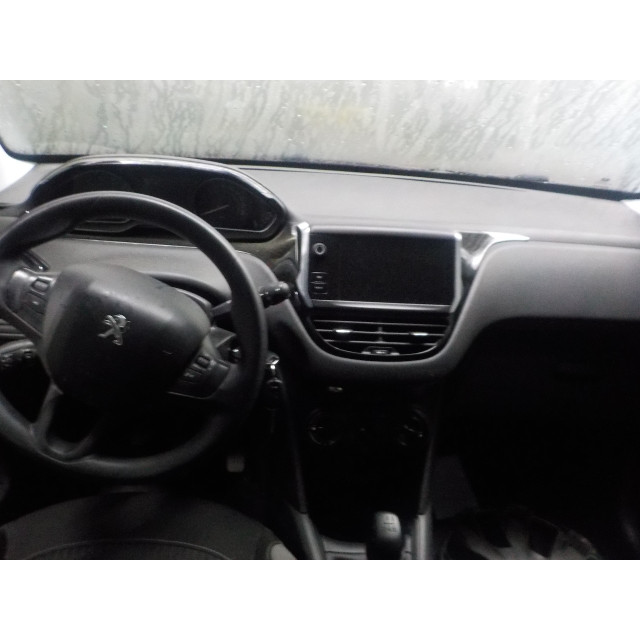 Verstrebung vorne rechts Peugeot 208 I (CA/CC/CK/CL) (2012 - 2019) Hatchback 1.2 Vti 12V PureTech 82 (EB2F(HMZ))