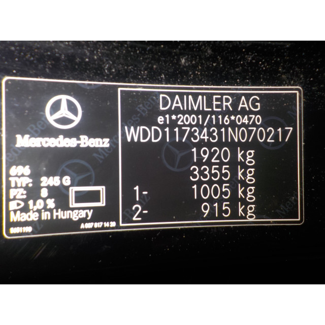 Linker hinterer Stoßdämpfer Mercedes-Benz CLA (117.3) (2013 - 2019) Sedan 1.6 CLA-200 16V (M270.910)