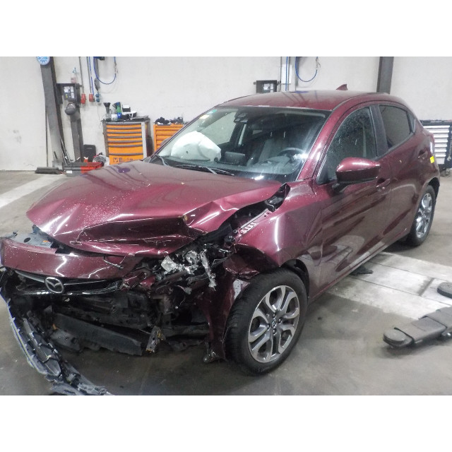 Scheibenwaschanlagenschalter Mazda 2 (DJ/DL) (2014 - 2017) Hatchback 1.5 SkyActiv-G 90 (P5Y8)