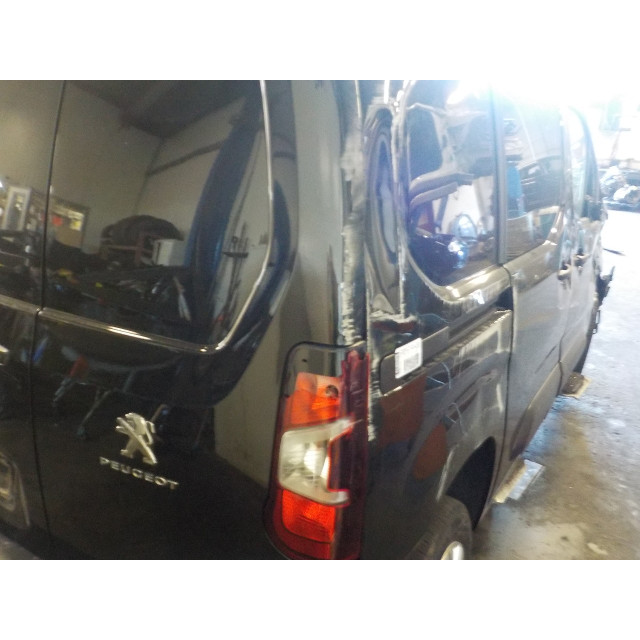 Elektrisch betriebene Fensterhebermechanismus vorne rechts Peugeot Partner (EF/EU) (2019 - Präsens) Van 1.5 BlueHDi 75 (DV5RE(YHW))