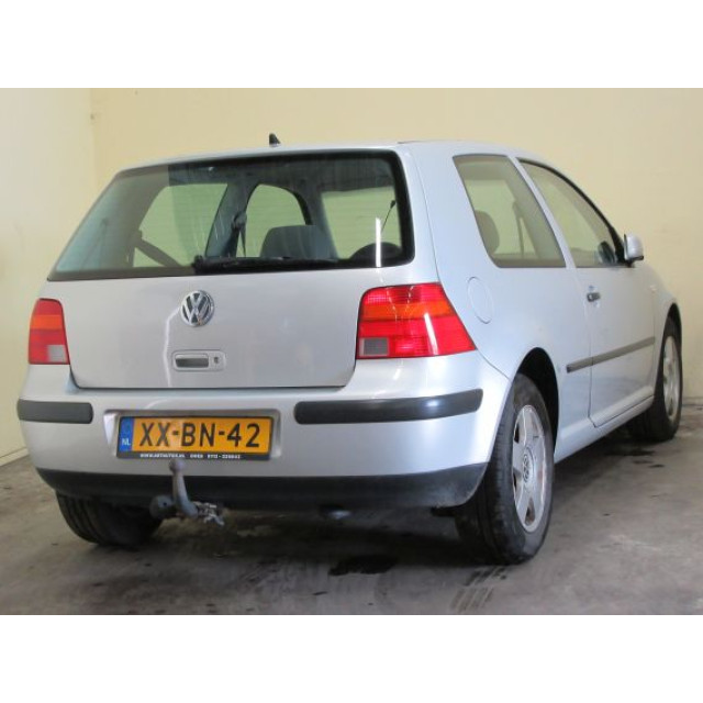 Drosselklappengehäuse Volkswagen Golf IV (1J1) (1997 - 2005) Hatchback 1.8 20V (BAF)