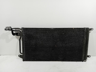 Kondensator für Klimaanlage Audi A1 Sportback (8XA/8XF) (2012 - 2015) Hatchback 5-drs 1.2 TFSI (CBZA)