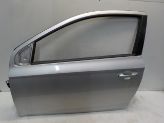 Linke vordere Tür Hyundai i20 (2008 - 2012) Hatchback 1.2i 16V (G4LA)