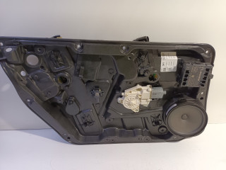 Elektrisch betriebene Fensterhebermechanismus vorne links Mercedes-Benz A (W176) (2012 - 2018) Hatchback 1.6 A-180 16V (M270.910)